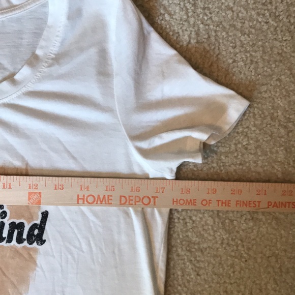 DEI Choose Kindness: embrace our differences NWOT - Picture 5 of 10